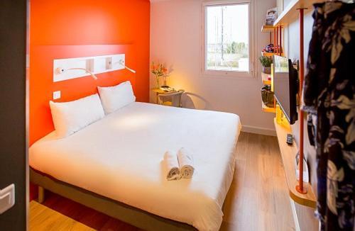 Ibis Budget Beauvais Aeroport Tillé Esterno foto