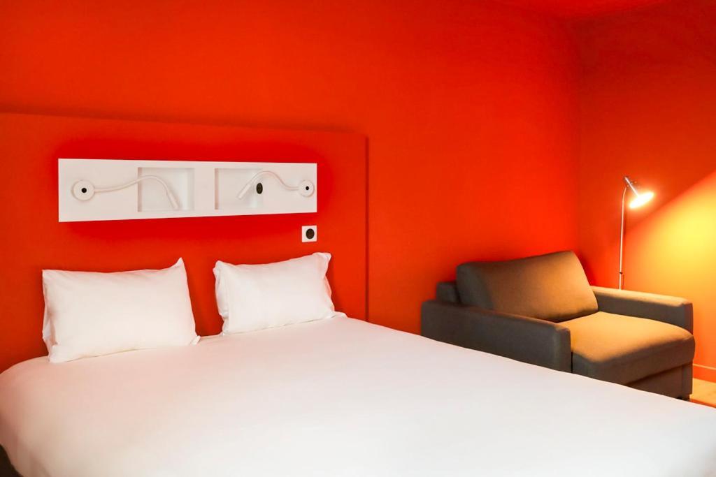 Ibis Budget Beauvais Aeroport Tillé Esterno foto