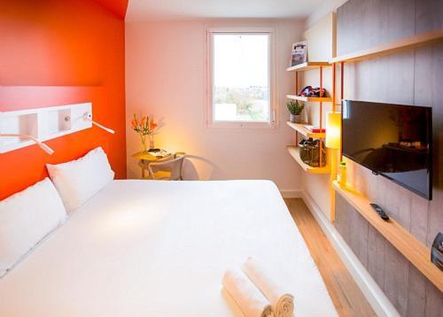 Ibis Budget Beauvais Aeroport Tillé Esterno foto