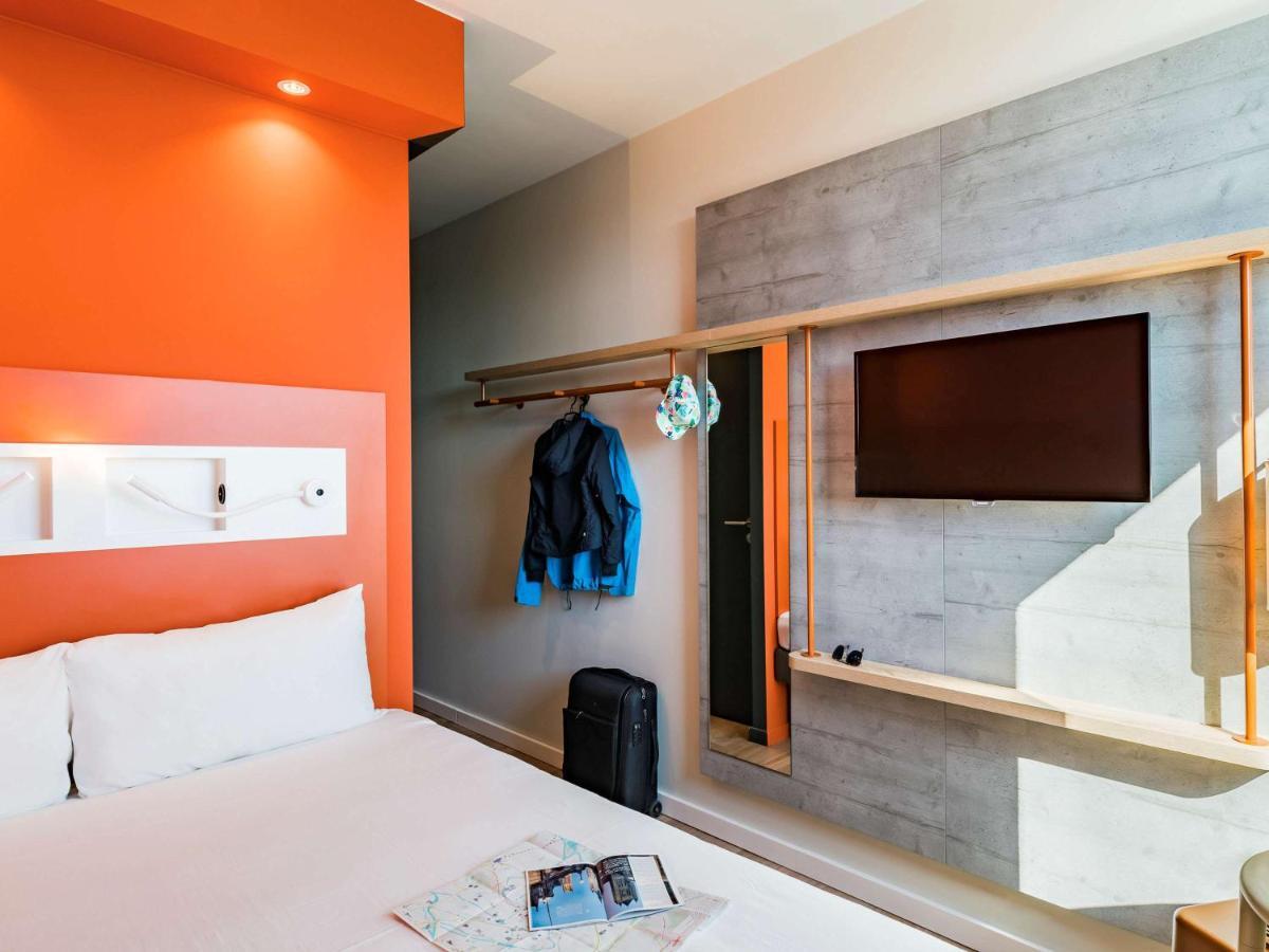 Ibis Budget Beauvais Aeroport Tillé Esterno foto